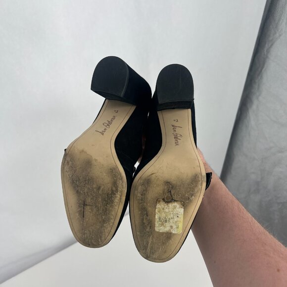 Sam Edelman Black Heels with Gold Accent - Picture 6 of 11